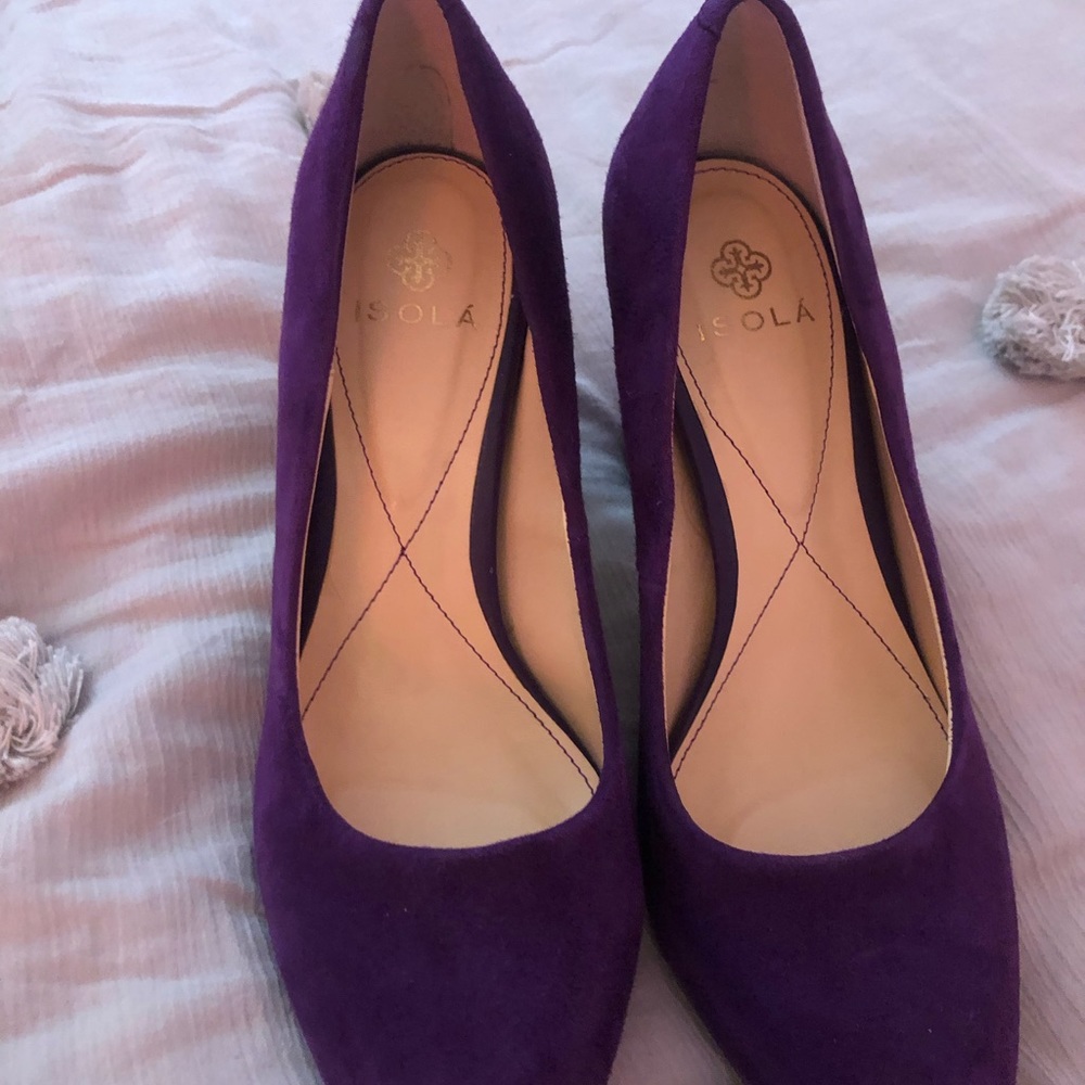 Isola purple suede 7.5 pumps